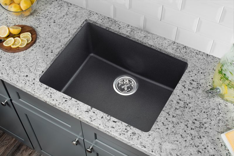 21.65' Quartz Single-Basin Undermount Kitchen Sink in Grey (21.65' x 16.92' x 7.88')
