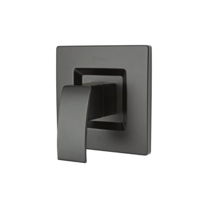 Kenzo Tub & Shower Valve in Matte Black