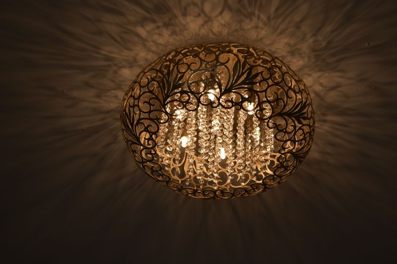 Arabesque 7 Light Flush Mount in Golden Silver