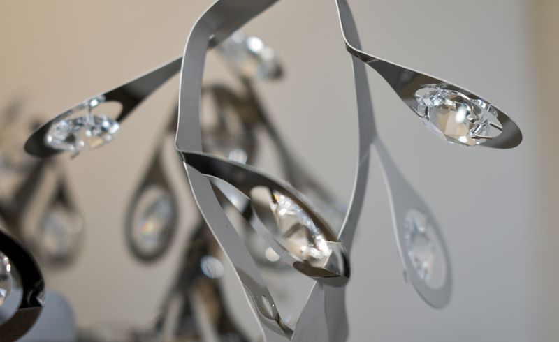 Comet 25' 7 Light Flush Mount in Polished Chrome