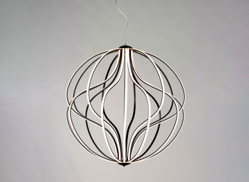 Aura 31' Single Light Pendant in Black
