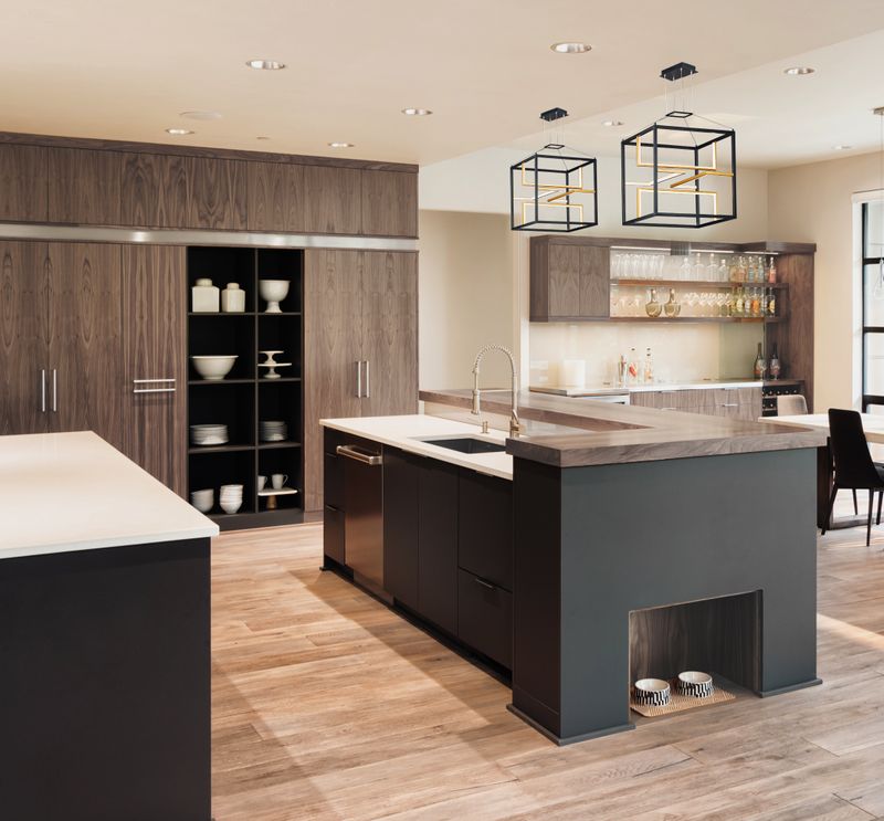 Chamber 18.25' 4 Light Single Pendant in Black and Gold