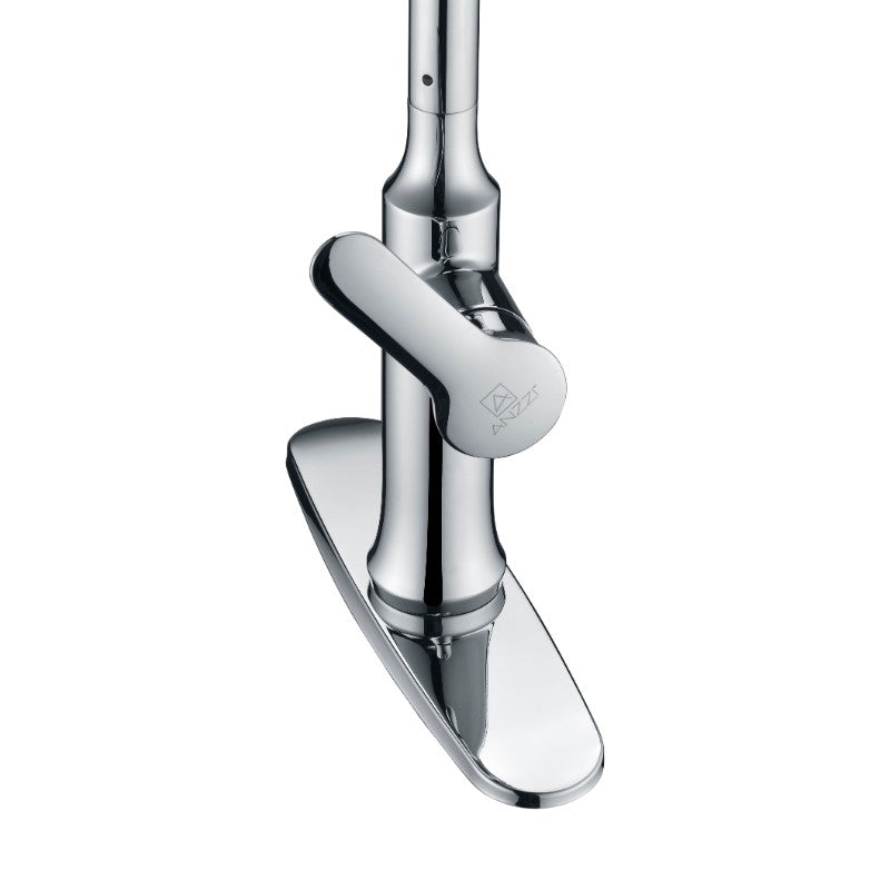 Cresent Single-Handle Pull-Down Kitchen Faucet in Polished Chrome