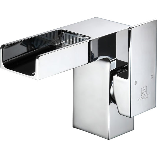 Zhona Single-Handle Bathroom Faucet in Polished Chrome