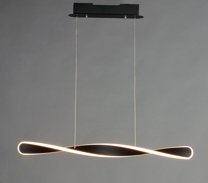 Pirouette 3.25' Single Light Linear Pendant in Black