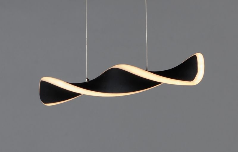 Pirouette 3.25' Single Light Linear Pendant in Black