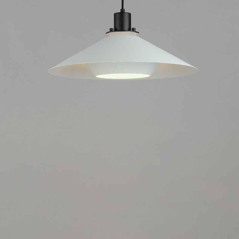 Oslo 18.75' Single Light Suspension Pendant in Black and White