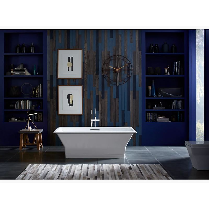 Reve 66.94' x 31.5' x 22.06' Freestanding Bathtub in White