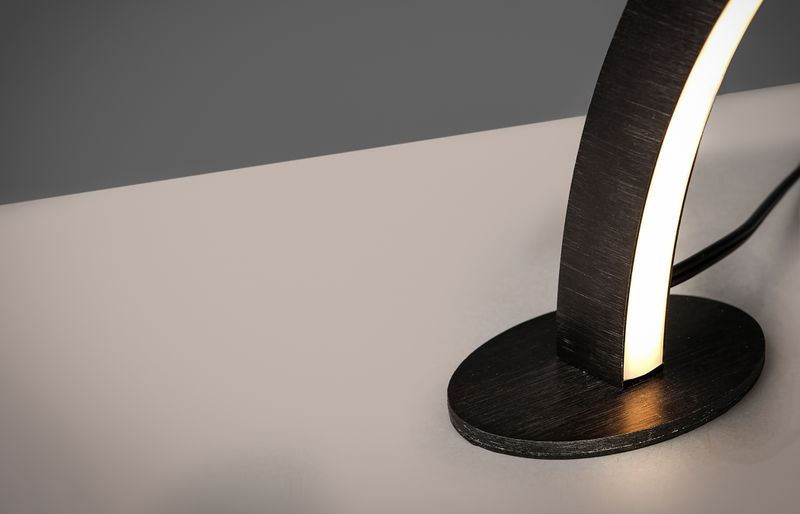Arc 23' Table Lamp in Brushed Black