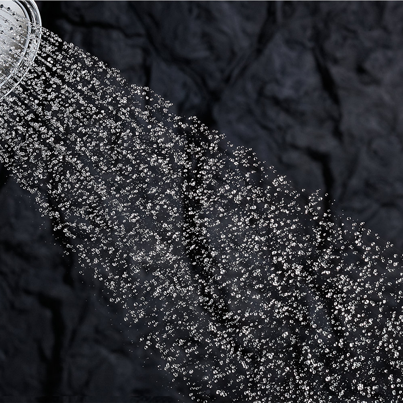 Margaux 2.5 gpm Showerhead in Vibrant French Gold