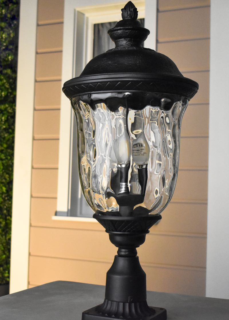 Carriage House DC 19.5' Single Light Outdoor Pole/Post Mount in Oriental Bronze