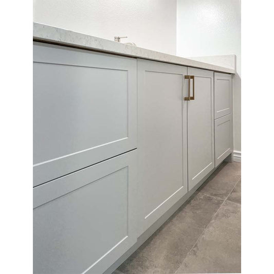 marlwood-light-grey-shaker-10x10-kitchen-cabinets