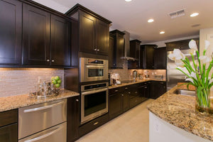 CounterMax MX-L-120-SL 6' Under Cabinet Light in White
