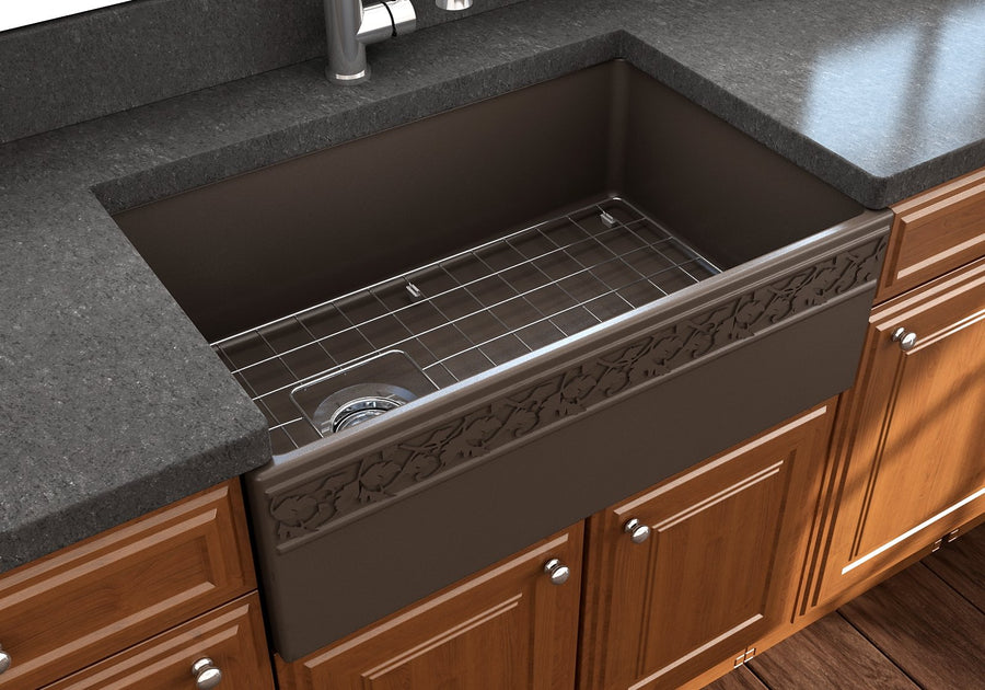 Vigneto 30' x 19' x 10' Single-Basin Farmhouse Apron Front Kitchen Sink in Matte Brown