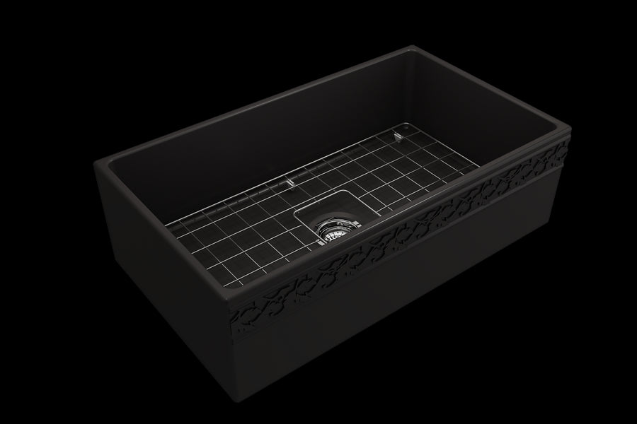Vigneto 33' x 19' x 10' Single-Basin Farmhouse Apron Front Kitchen Sink in Matte Black