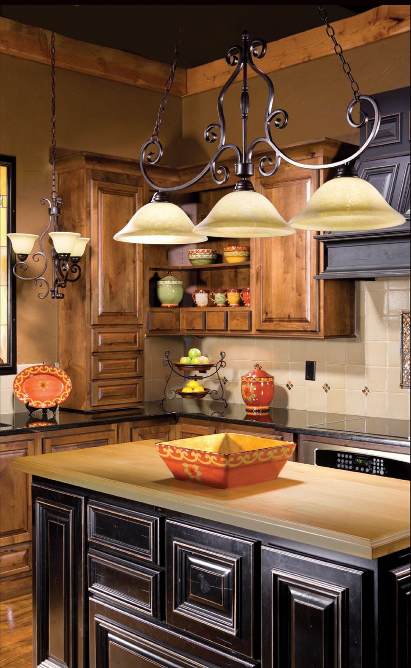 Manor 29' 3 Light Vanity Lighting in Oil Rubbed Bronze