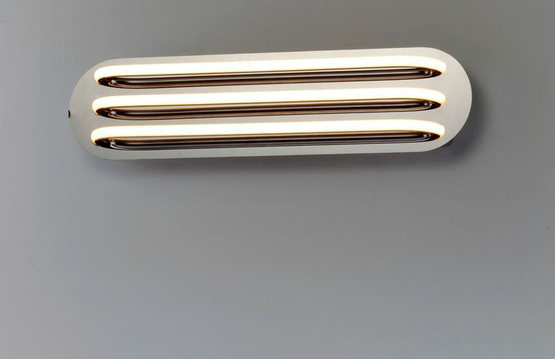 Neon 29.5' 3 Light Vanity Lighting in Polished Chrome