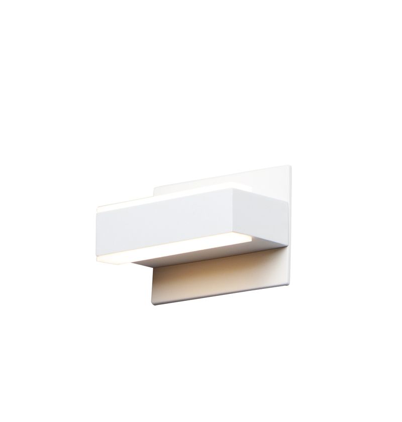 Omni 7.25' 5 Light Bath Vanity Light in White