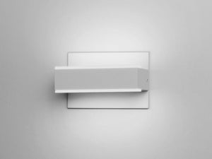 Omni 7.25' 5 Light Vanity Lighting in White