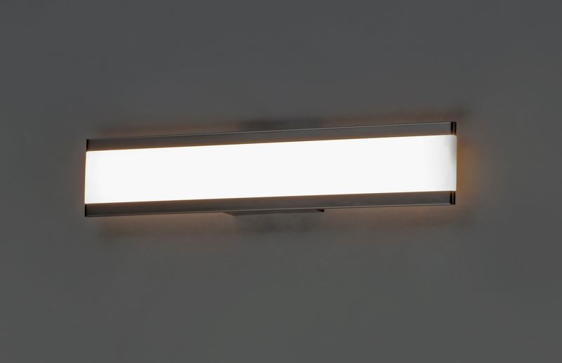 Visor 24' 2 Light Vanity Lighting in Black