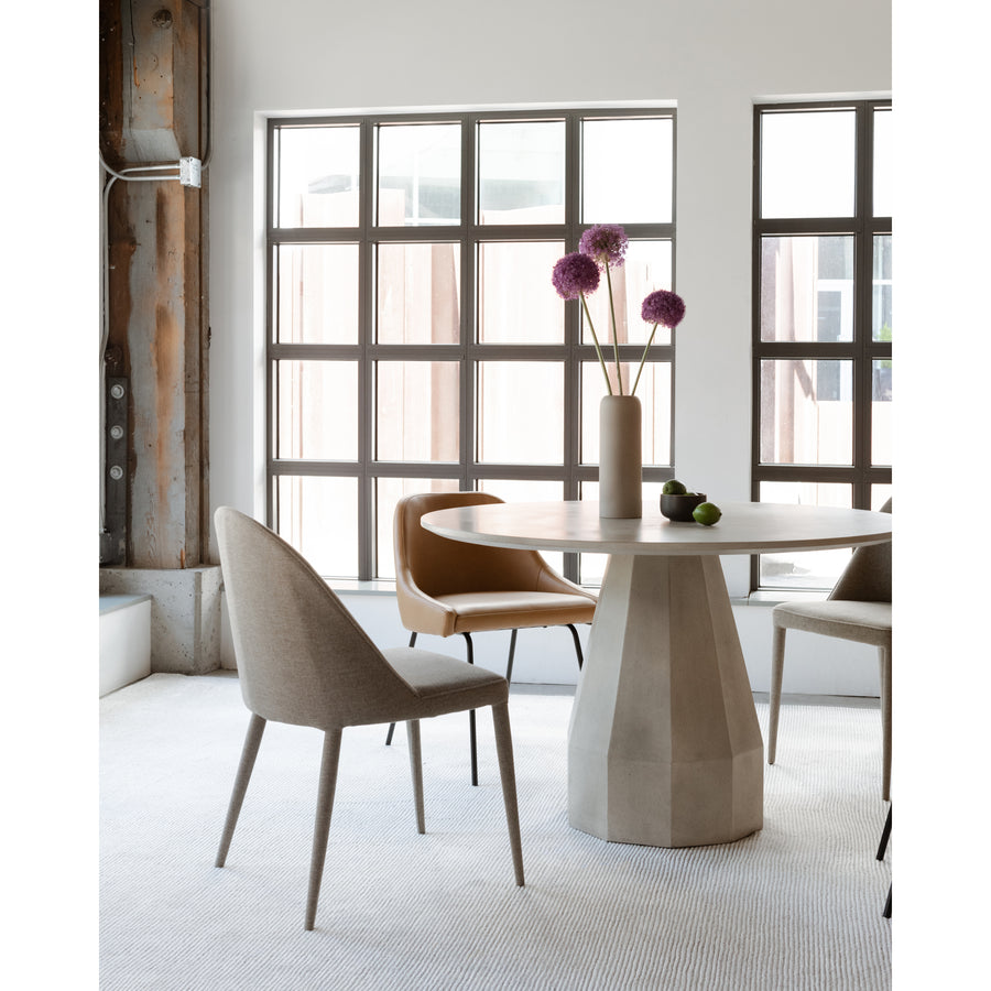 Moe's Home Templo Dining Table in Antique White (30' x 47' x 47') - JK-1010-18