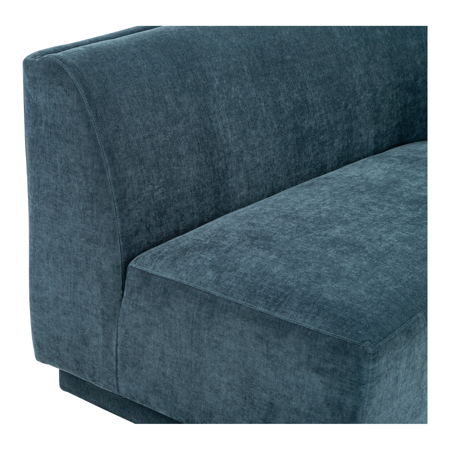 Moe's Home Yoon Sofa in Nightshade Blue (32.25' x 59.5' x 35.5') - JM-1018-45