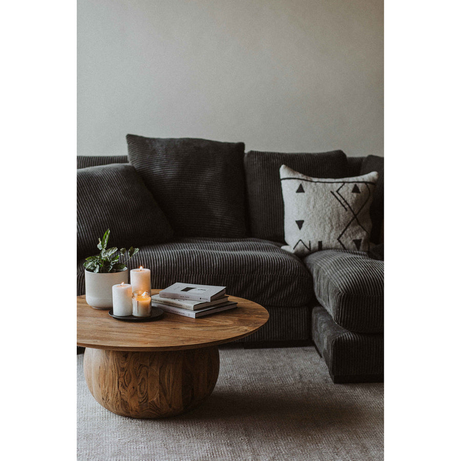 Moe's Home Plunge Sectional in Charcoal Grey (34' x 106' x 46') - TN-1004-25