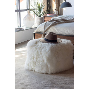 Moe's Home Lamb Ottoman in White (17' x 22' x 22') - XU-1009-24
