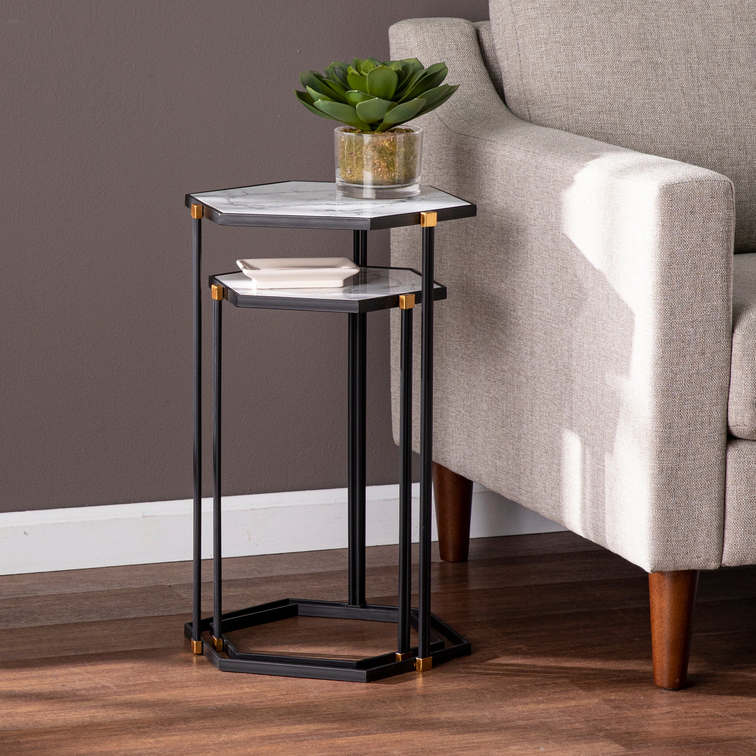 Kerrisdale Faux Marble Nesting Tables – 2 Piece Set – Vevano