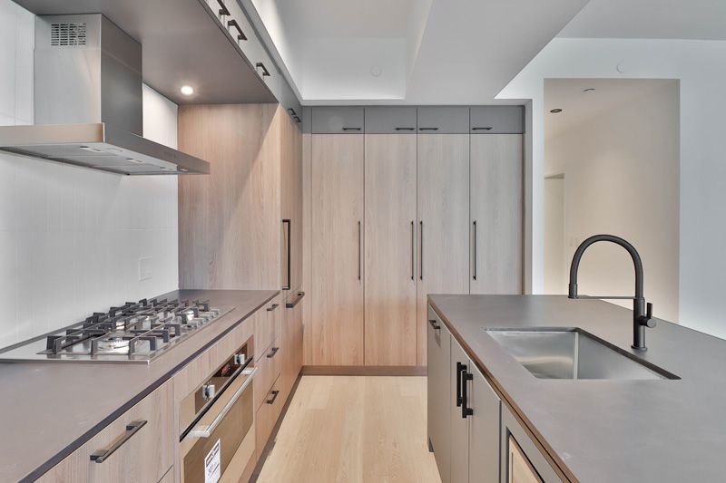 light wood kitchen cabinets