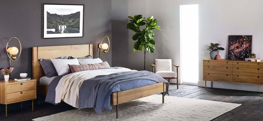 https://vevano.com/cdn/shop/articles/banner-guest-bedroom-essentials.jpg?v=1657031101&width=1100