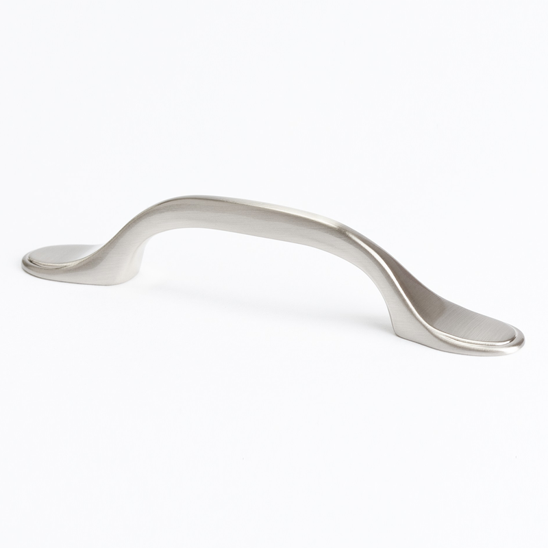 5.06' Modern Traditional Thin Arch Pull in Satin Nickel
