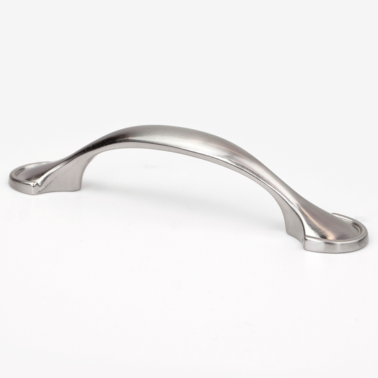 4.63" Traditional Modern Arch Pull in Satin Nickel