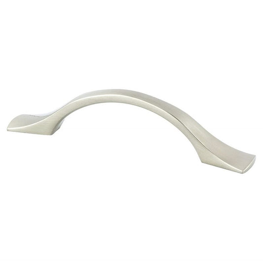 5.56" Traditional Arch Pull in Brushed Nickel from Echo Collection