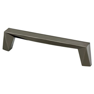 5.5' Contemporary Angular Straight Pull in Black Nickel from Swagger Collection