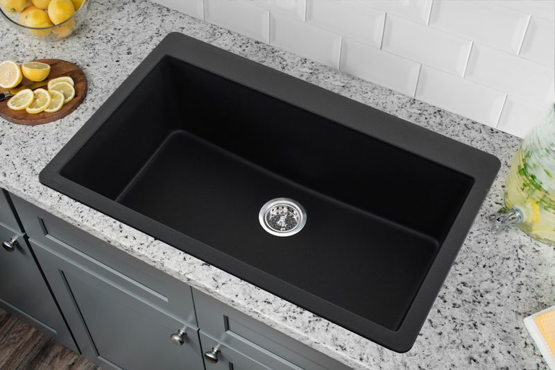 33' Quartz Single-Basin Dual-Mount Kitchen Sink in Onyx Black (33' x 20.86' x 9.44')