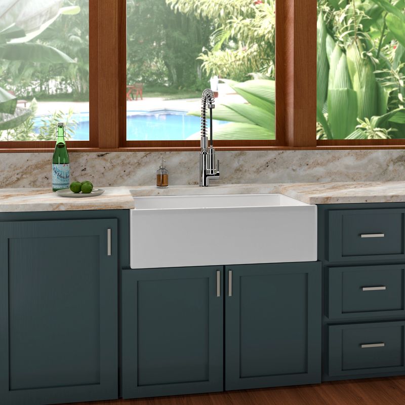 33' Fireclay Single-Basin Farmhouse Apron Kitchen Sink in Gloss White (33' x 17.63' x 10')