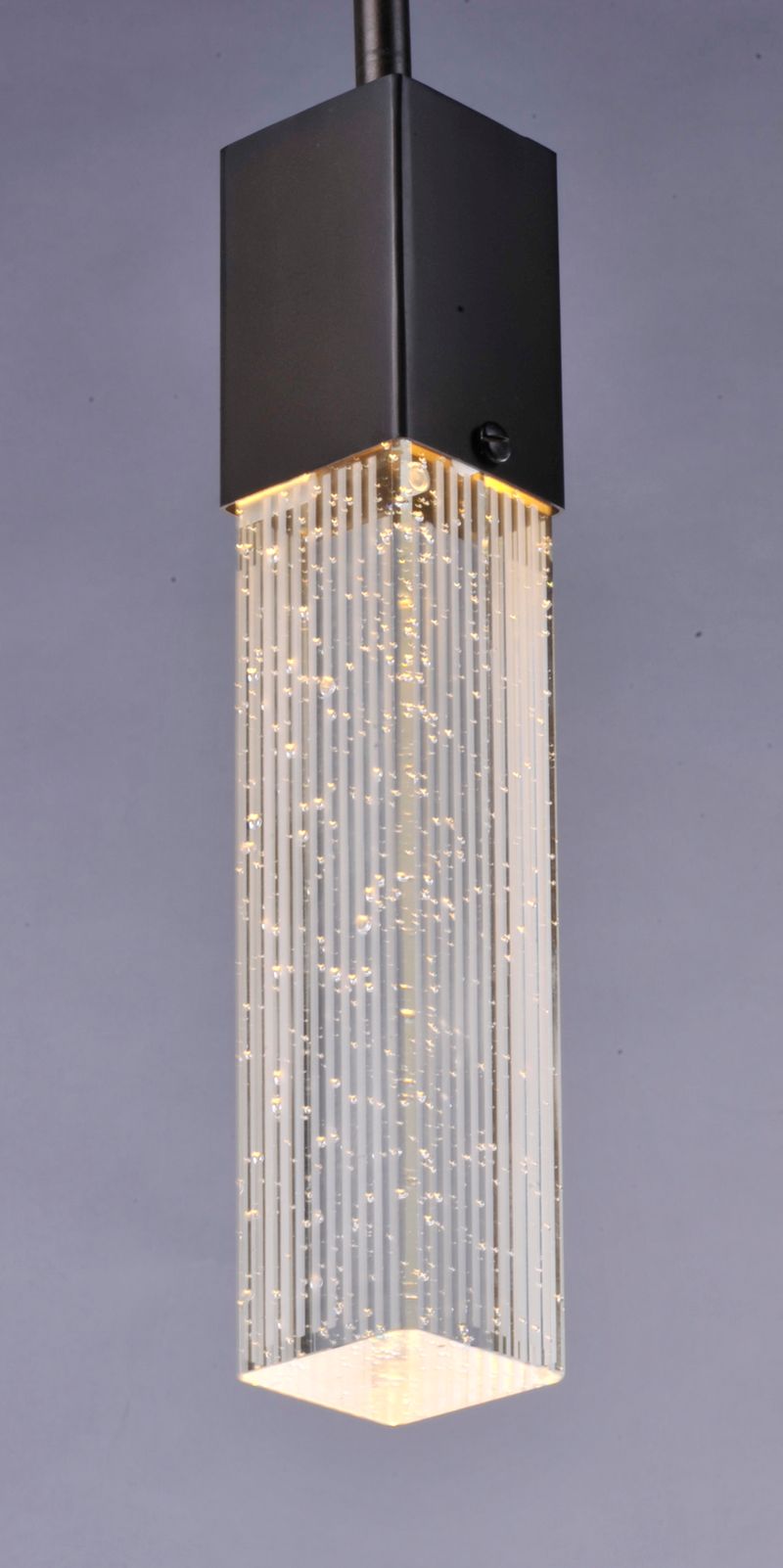Fizz III 5' 3 Light Linear Pendant in Bronze