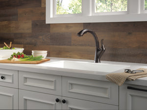 Linden Pull-Out High-Arc Kitchen Faucet in Venetian Bronze