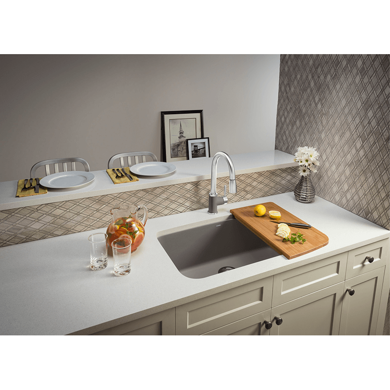Valea 32.25' Granite Single-Basin Undermount Kitchen Sink in Metallic Grey (32.5' x 22' x 9.5')