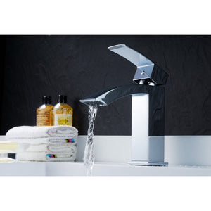 Revere Single-Handle Bathroom Faucet in Polished Chrome