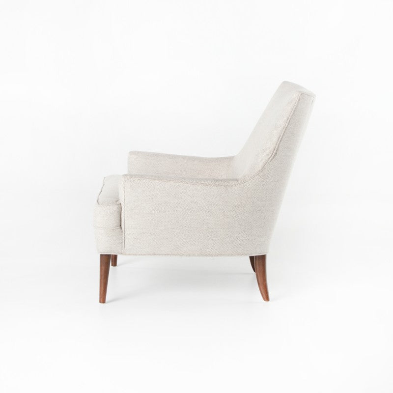 Danya Chair in Noble Platinum (30.25' x 34.75' x 33.5')