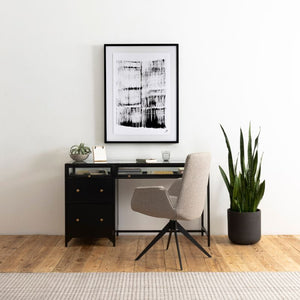 Shadow Desk in Black (53.25' x 17.75' x 30.5')