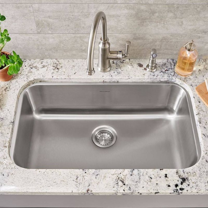 Portsmouth 29.75' Single Basin Undermount Kitchen Sink in Stainless Steel