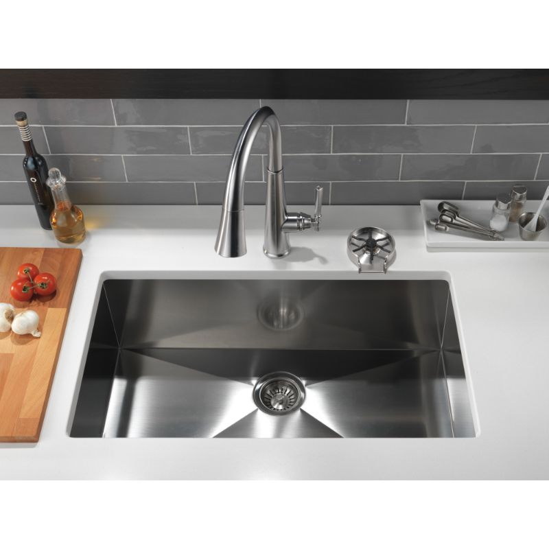 Glass Rinser Kitchen Faucet in Arctic Stainless