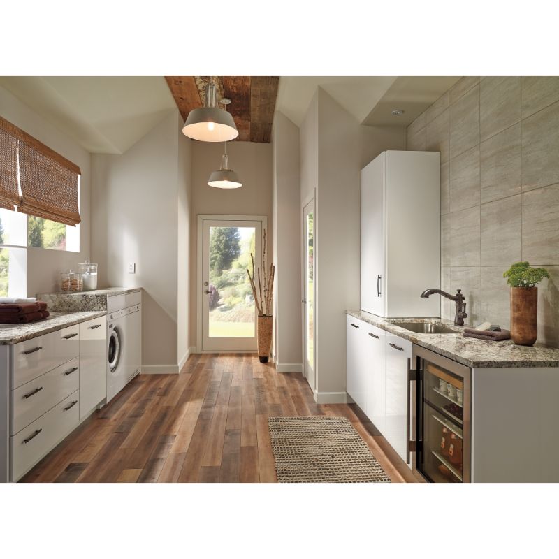 Cassidy Pull-Out Kitchen Faucet in Venetian Bronze