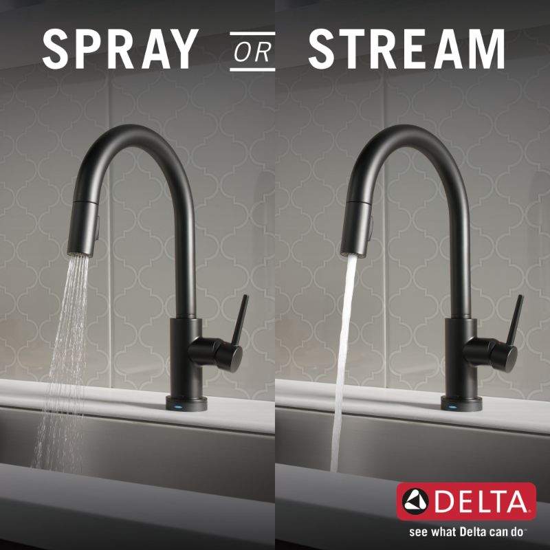 Trinsic Pull-Down Kitchen Faucet in Matte Black with Touch and Voice Control
