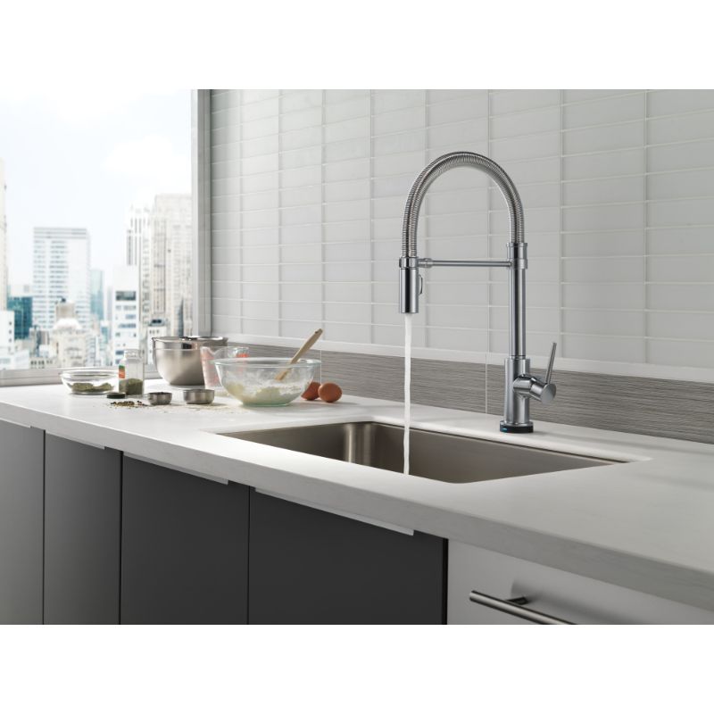 Trinsic Pre-Rinse Kitchen Faucet in Arctic Stainless with Touch Control