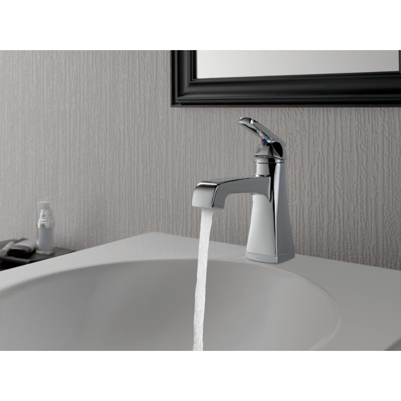 Ashlyn Single-Handle Vanity Faucet in Chrome