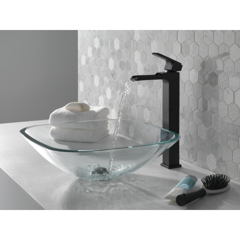 Ara Vessel Waterfall Vanity Faucet in Matte Black